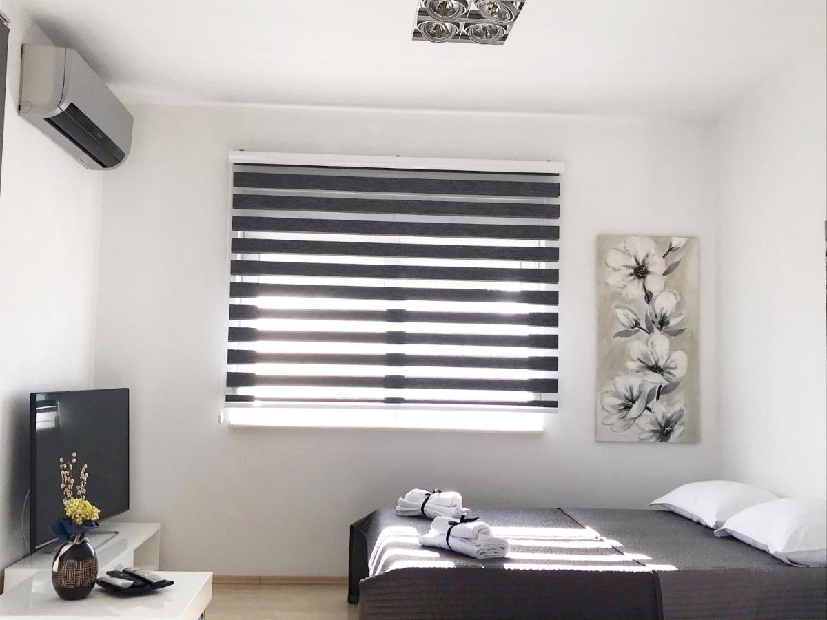 Apartments Robert Kaštela المظهر الخارجي الصورة